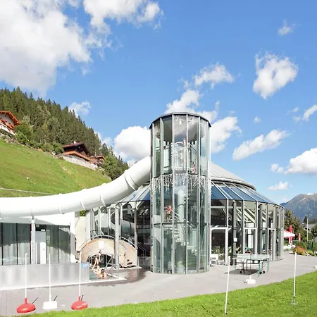 Casa vacanze Cozy Masionette With Sauna In *