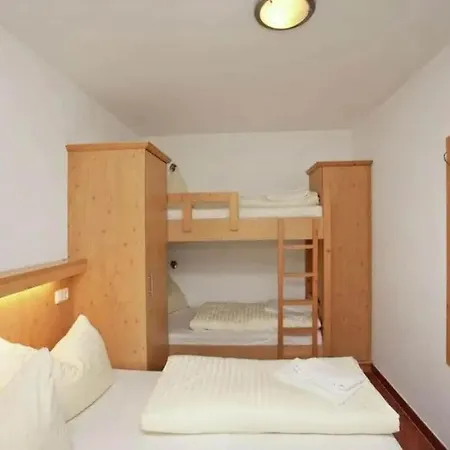 Alpine Maisonette With Sauna Nyaraló *